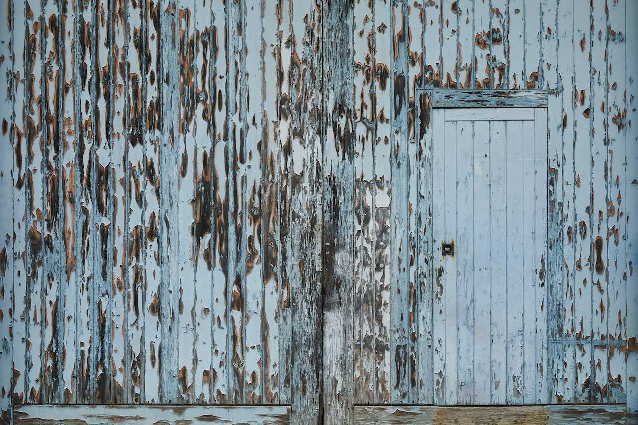 Why You Really Should Seal Your Shed Floor